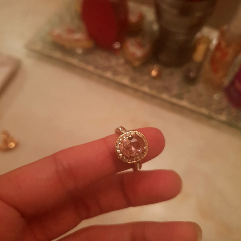 Ring - Picture 5 of 6